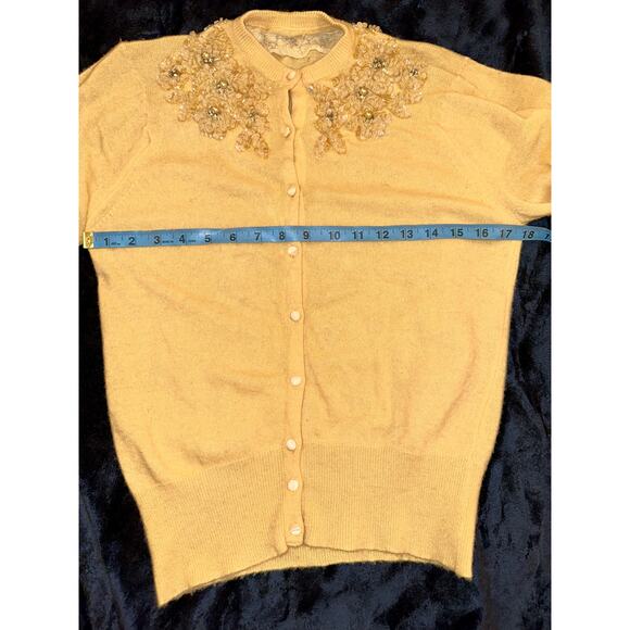 VINTAGE 50's 60's BEADED CASHMERE CARDIGAN SWEATER - Picture 5 of 8